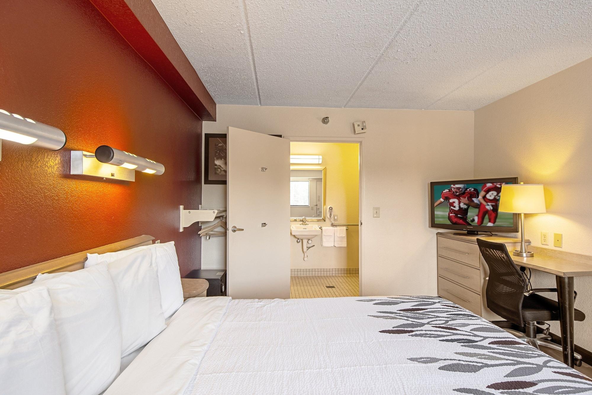 Red Roof Inn Pittsburgh North Cranberry Township Εξωτερικό φωτογραφία